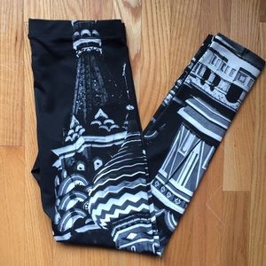 NWT Threads 4 Thought Cityscape Leggings